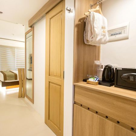 Commander Suites De Boracay Manoc-Manoc Rom bilde